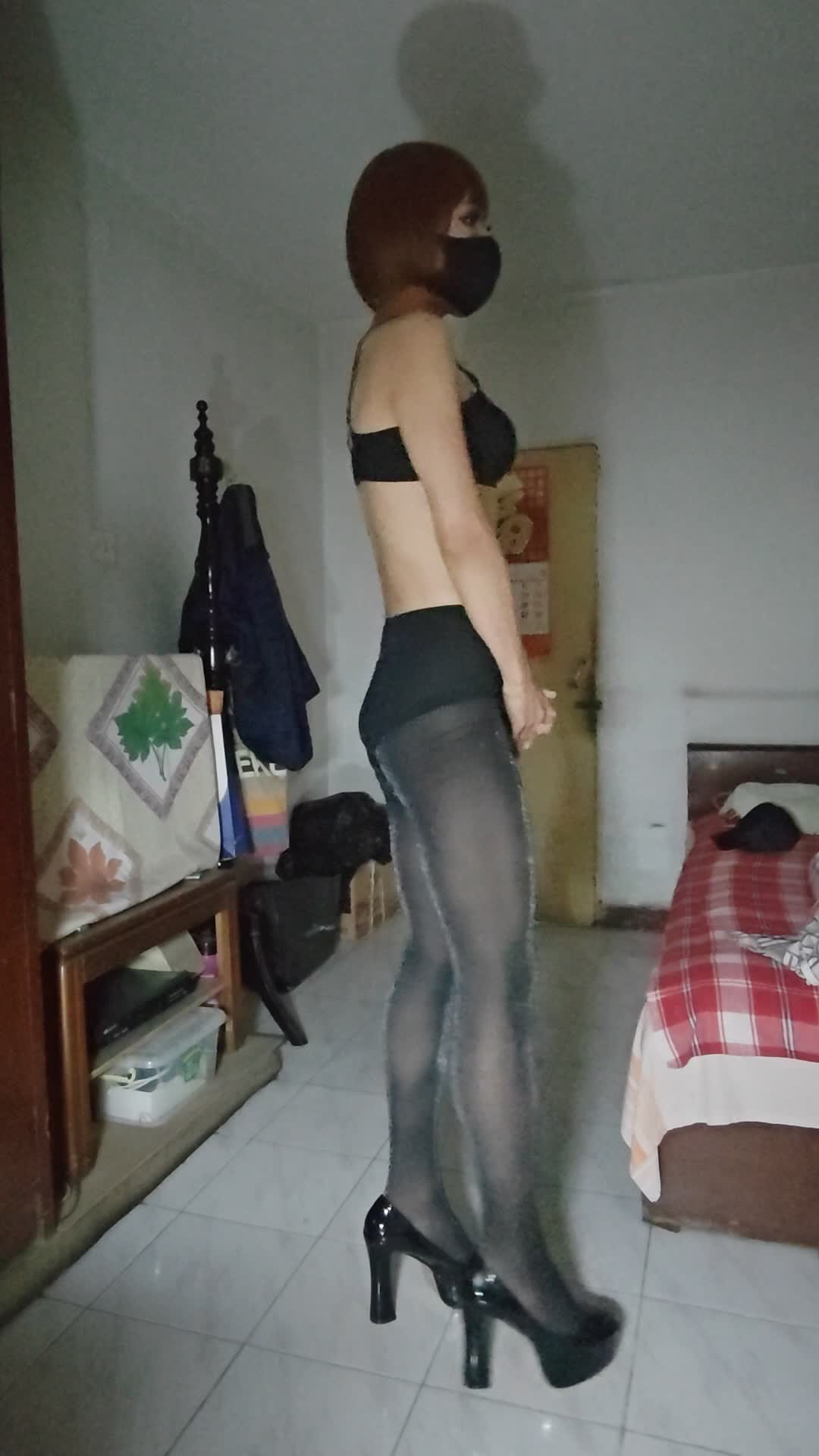 crossdress VID_20240218_052922